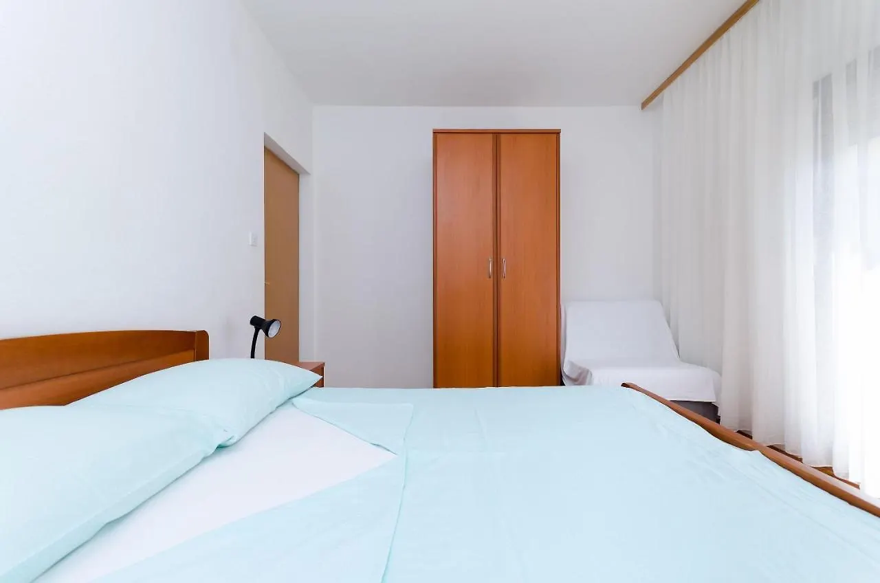 Apartments Ruza A Lopar