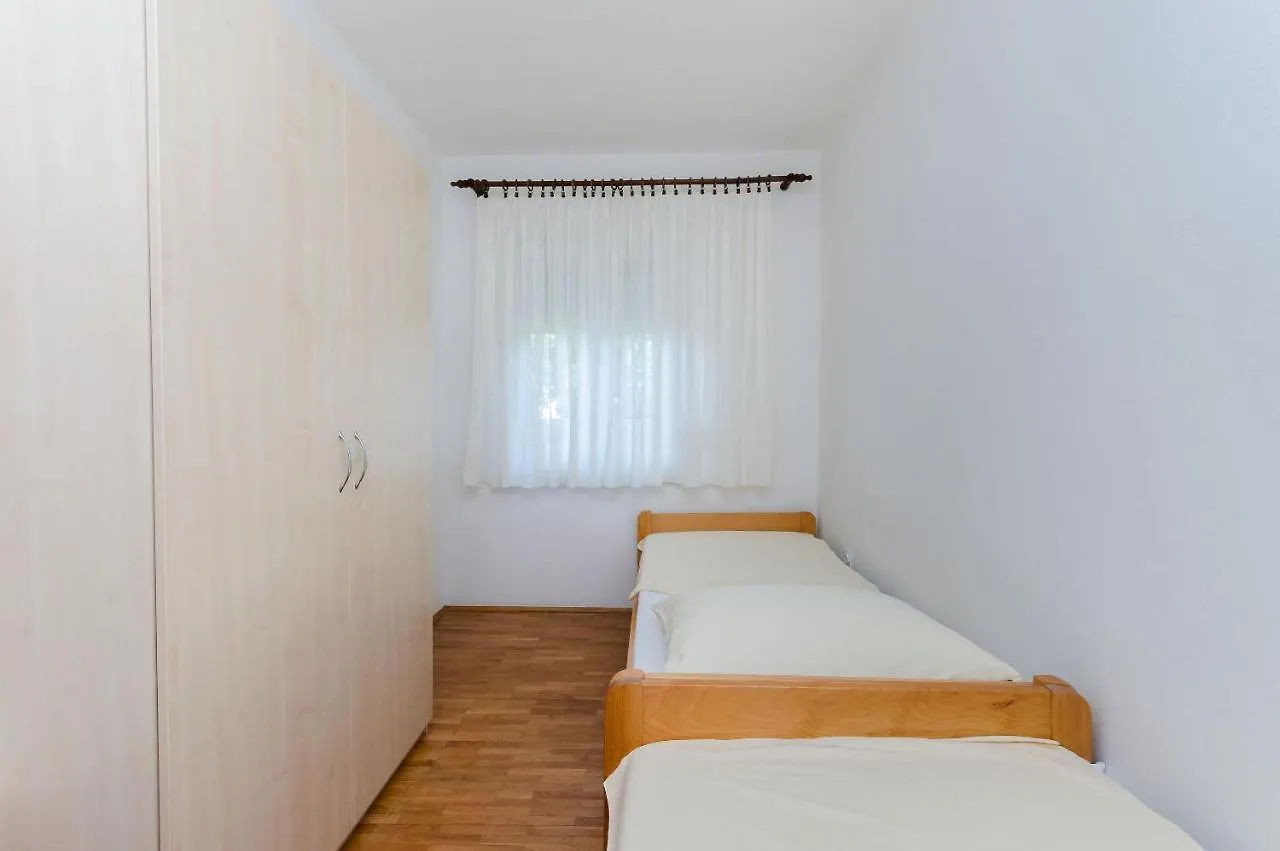 Apartments Ruza A Lopar Croatia
