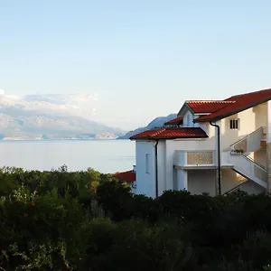 Apartman Apartements Magdalena, Lopar